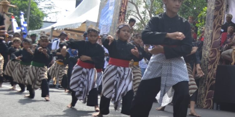 Helaran Budaya