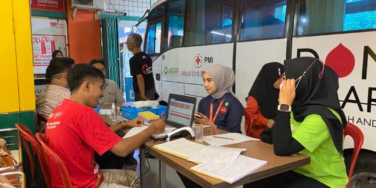 Aksi sosial, Yogya Cianjur bekerjasama dengan PMI gelar donor darah. Foto: Ai