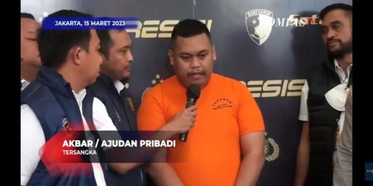 Usai Ditetapkan Tersangka Ajudan Pribadi : Minta Maaf