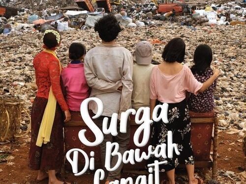 Film Surga di Bawah Langit, 3 Sahabat Penuh Inspiratif