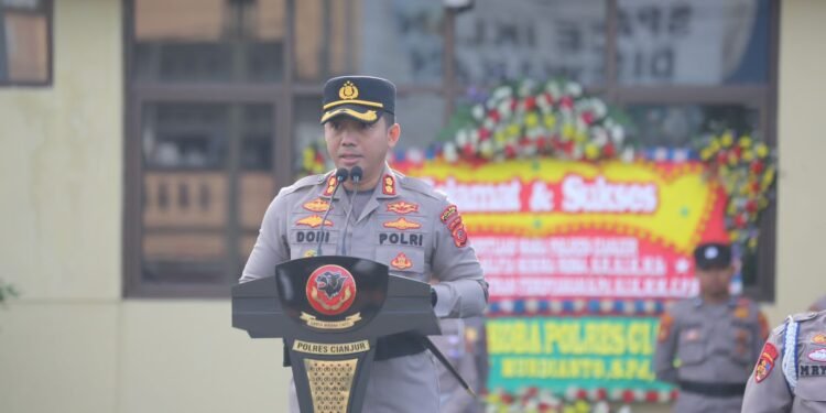 Kapolres Cianjur Pimpin Upacara Sertijab Wakapolres dan Sejumlah Pejabat Utama