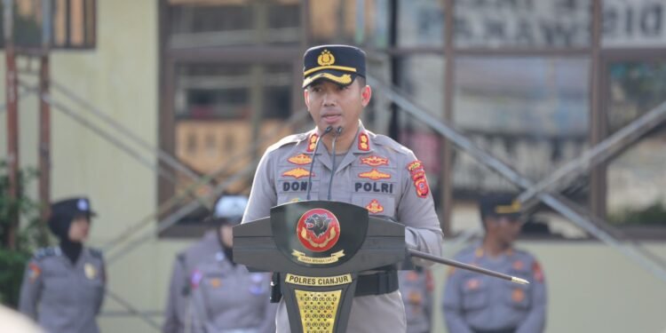 Kapolres Cianjur Pimpin Upacara Korps Raport Kenaikan Pangkat Pengabdian dan ASN