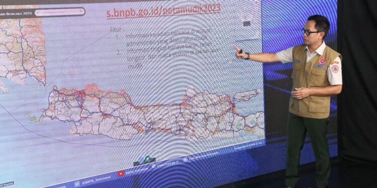 Plt. Kepala Pusdantikom BNPB, Abdul Muhari informasikan platform 'Peta Mudik Aman Bencana'. Foto: Rls BNPB